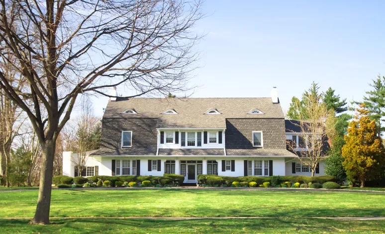 Franklin Park luxury curb appeal and seller positioning