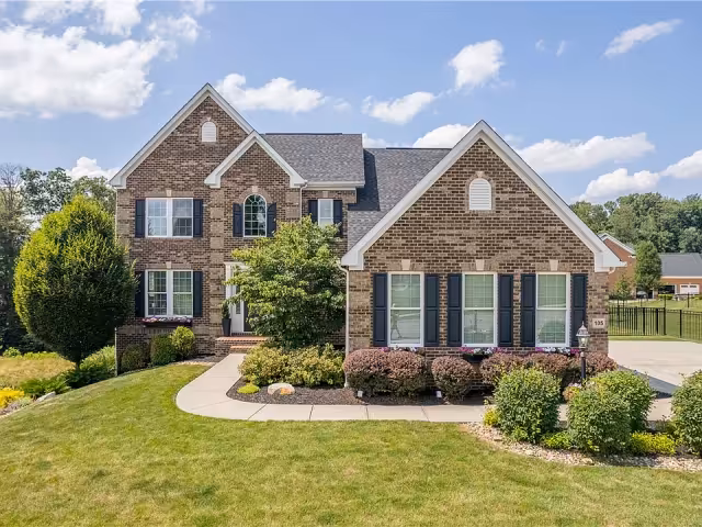 105 Minnock Drive, Mars, PA 16046