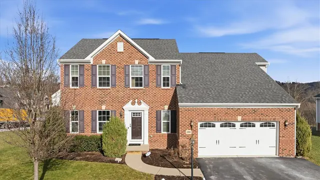 286 Buckingham Dr, Ohio Twp, PA, 15237